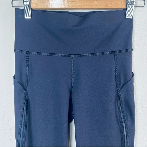 Lululemon Pace Perfect Crop Leggings Boysenberry Purple 17" Size 4 - Picture 2 of 11